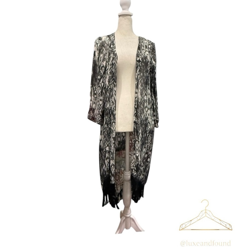 Cupio Boho Black & White Abstract Fringe Duster Kimono Medium